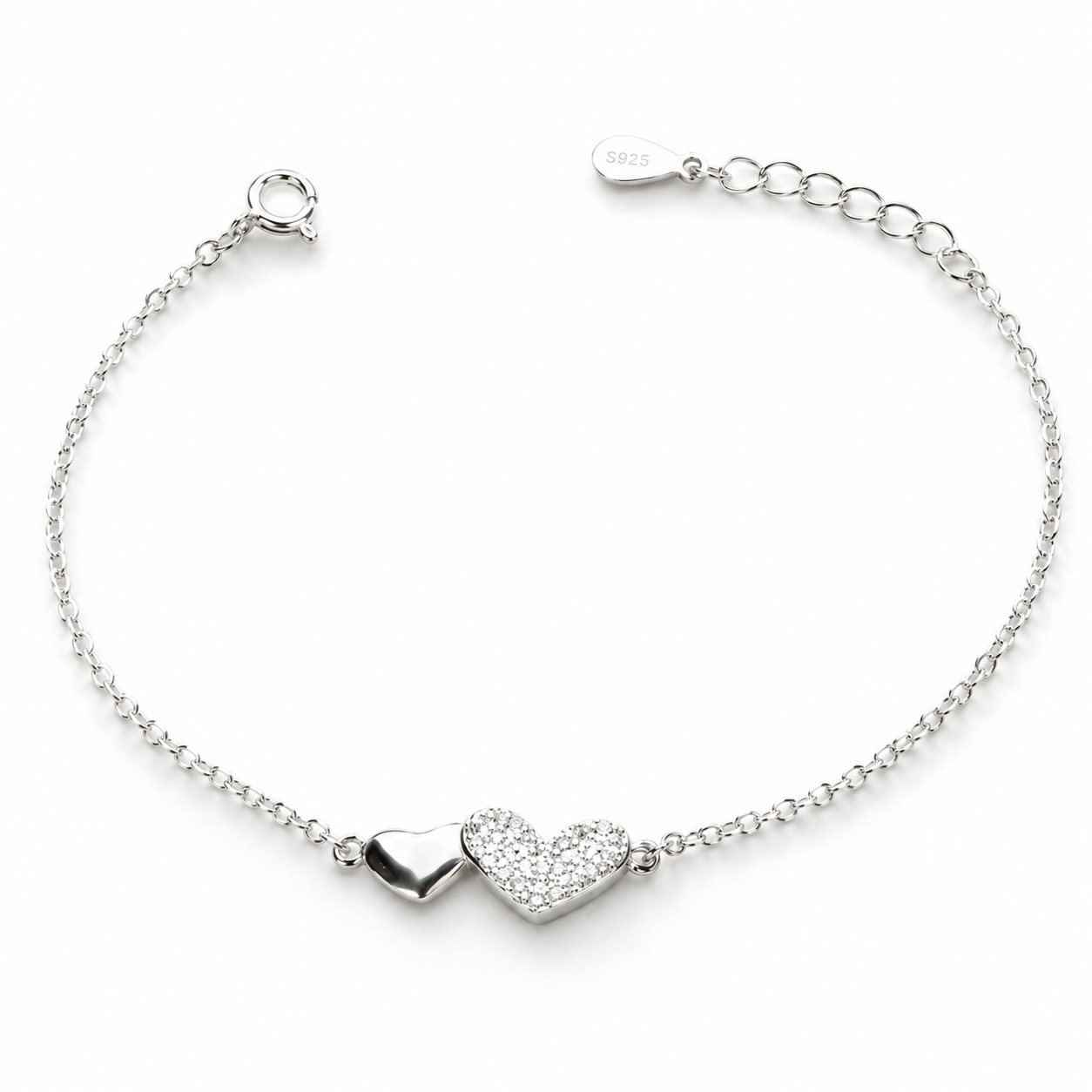 Bracelet Embrace — A Timeless Bond