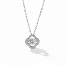 Dancing Necklace – The Art of Jewelry in Motion