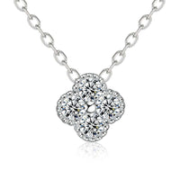 Clover Necklace – Lucky Radiance