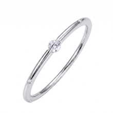 Opening Shooting Star Bracelet – 18.5 cm Circumference